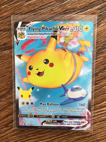 Flying Pikachu VMAX Nr. 07/25 - Celebrations - EN